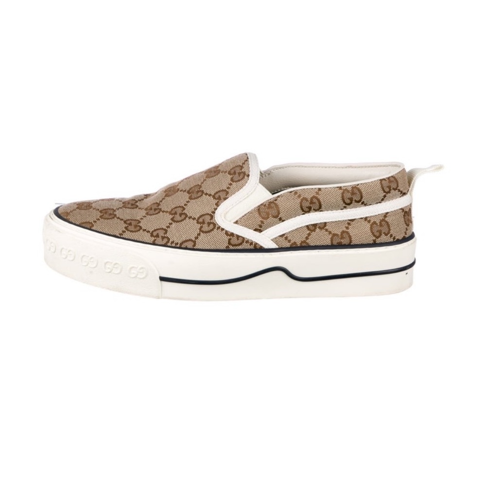 GG Canvas Sneakers